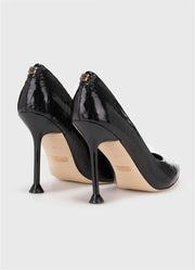 Sapato de Salto Alto Preto Guess