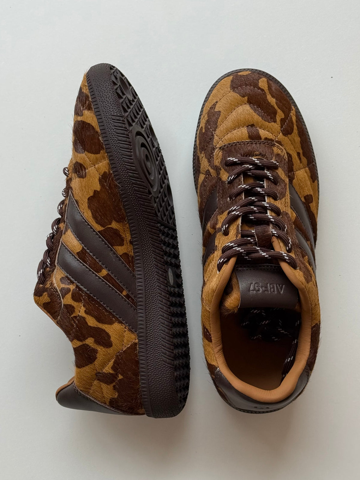 Sapatilhas Dark Brown - ABF97