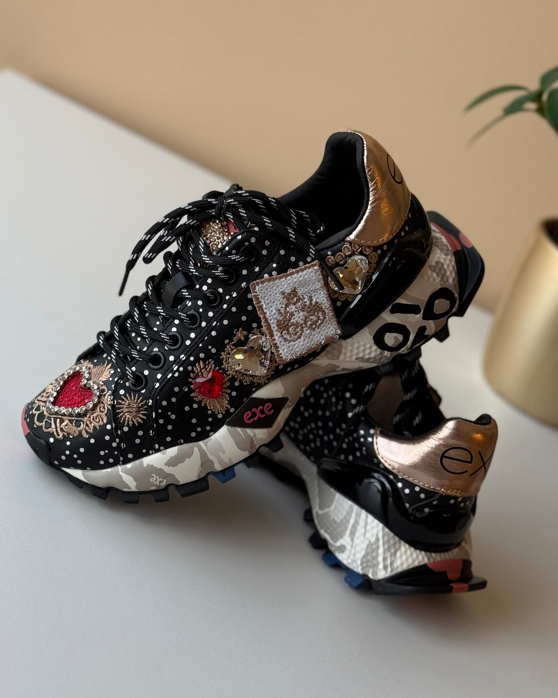SAPATILHAS EXE BLACK/CHAMPAGNE