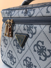 Guess Logo Wash Bag