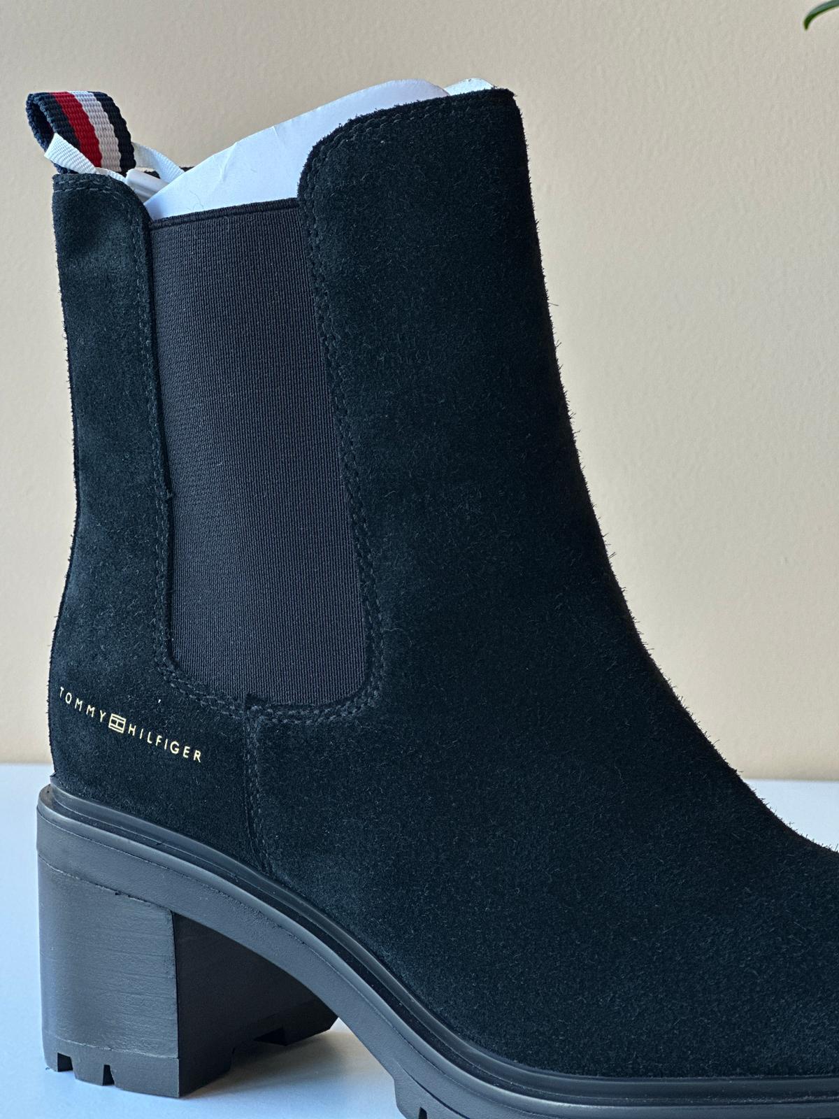 Botas ESSENTIAL MIDHEEL SUEDE Tommy Hilfiger