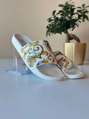 Chinelos Logo Baroque Versace Jeans Couture