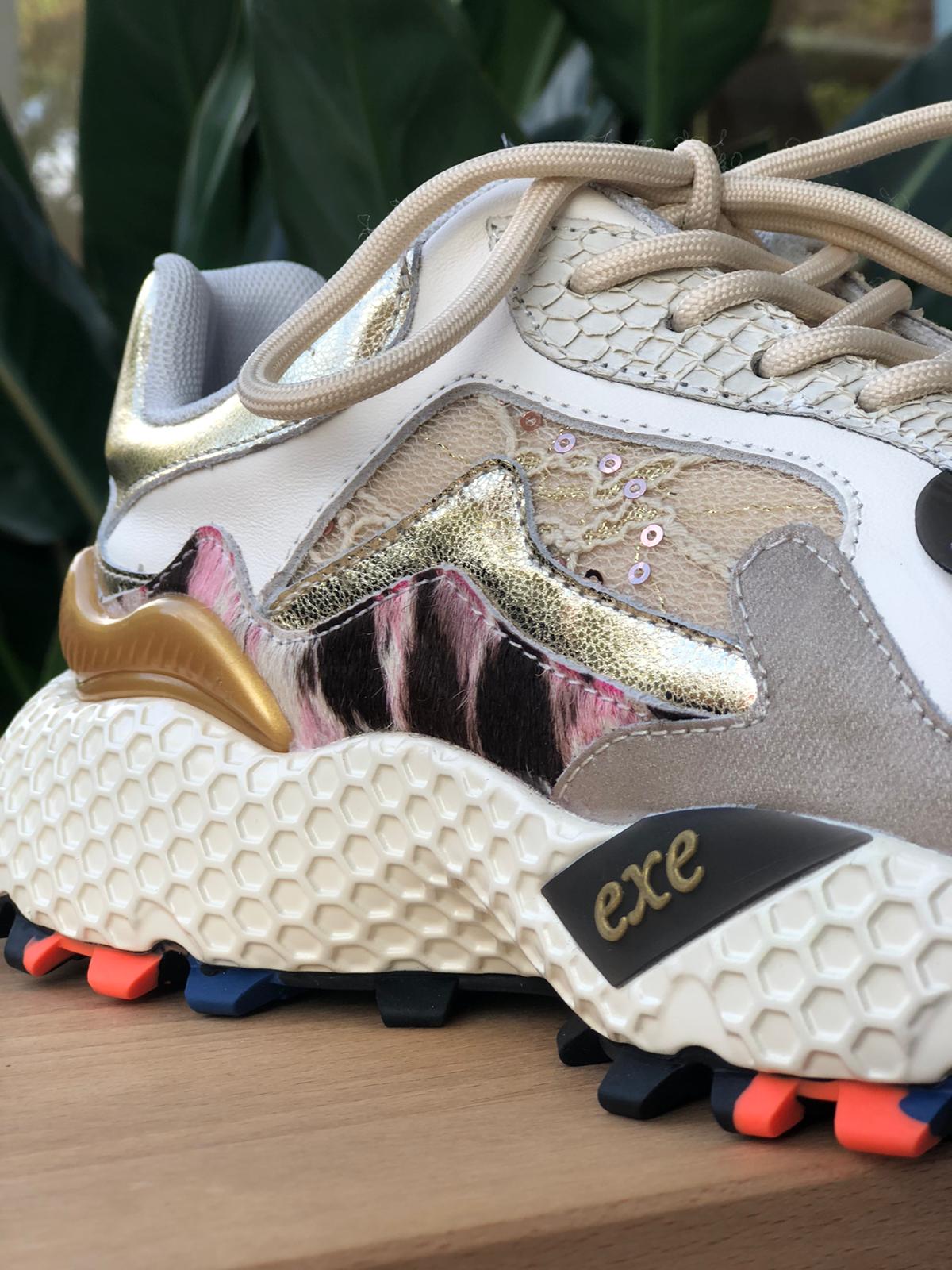 Exé Beige Gold Sneakers