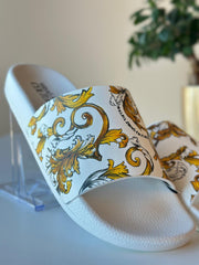 Chinelos Logo Baroque Versace Jeans Couture
