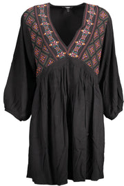 VESTIDO CURTO DESIGUAL MULHER PRETO
