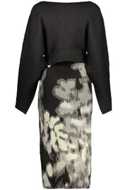 TOP DE ALÇAS COM LOGÓTIPO DESIGUAL MULHER PRETO
