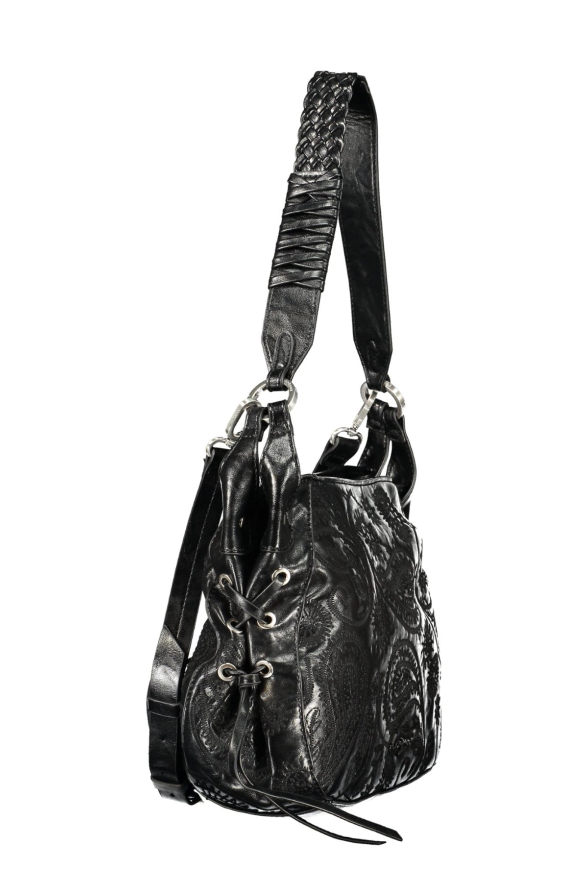 MALA COM BORDADO DESIGUAL MULHER PRETA