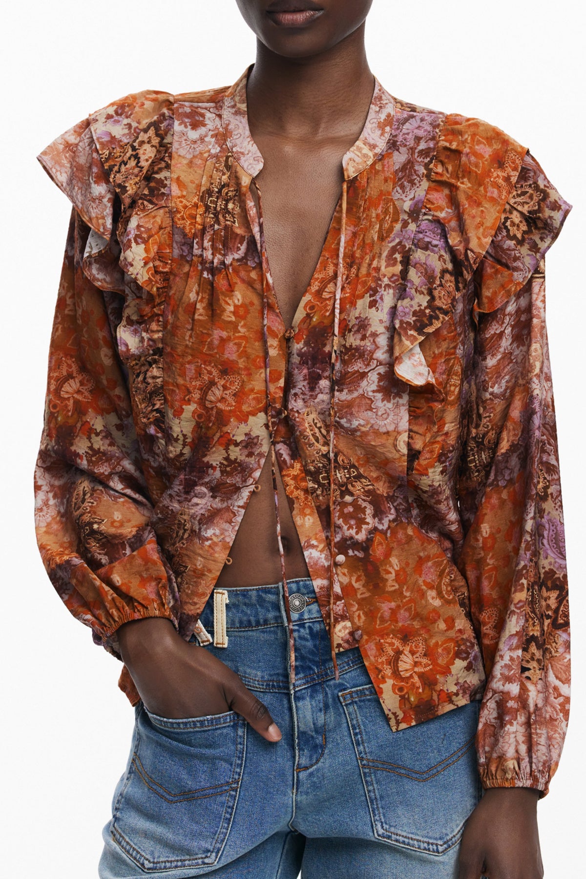 CAMISA COM LOGÓTIPO DESIGUAL MULHER LARANJA
