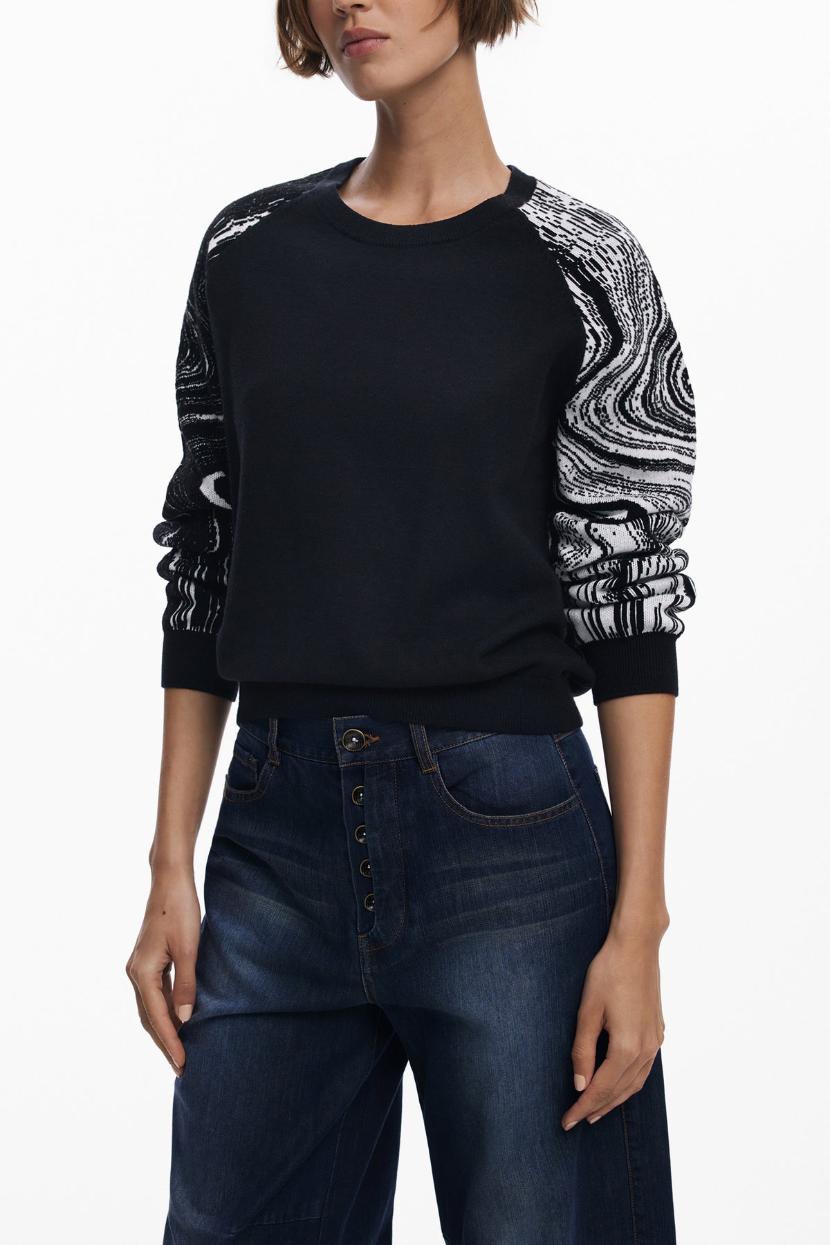CAMISOLA COM LOGÓTIPO DESIGUAL MULHER PRETA