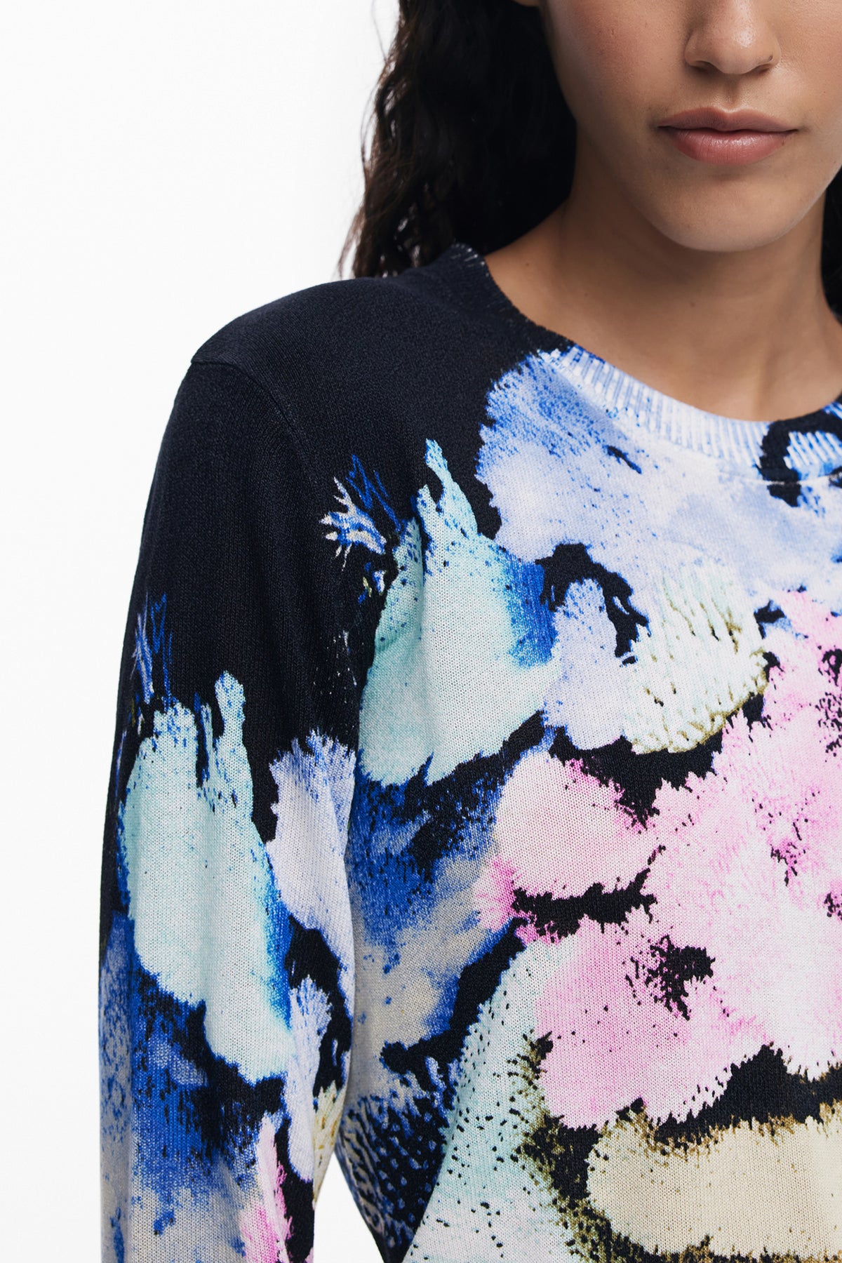 CAMISOLA EM LINHO DESIGUAL MULHER PRETA