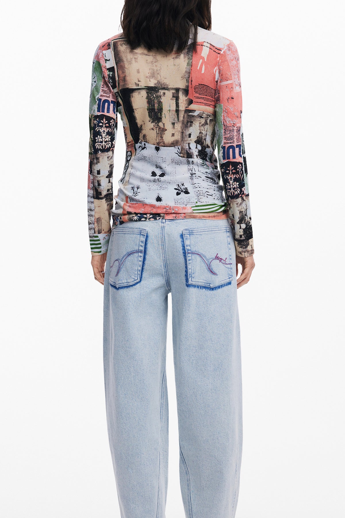 CAMISOLA COM LOGÓTIPO DESIGUAL MULHER ROSA