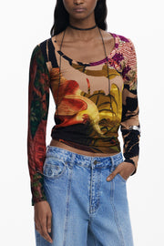 T-SHIRT COM LOGÓTIPO DESIGUAL MULHER CASTANHA