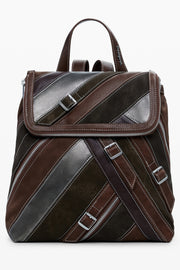 MOCHILA COM FECHO DESIGUAL MULHER CASTANHA