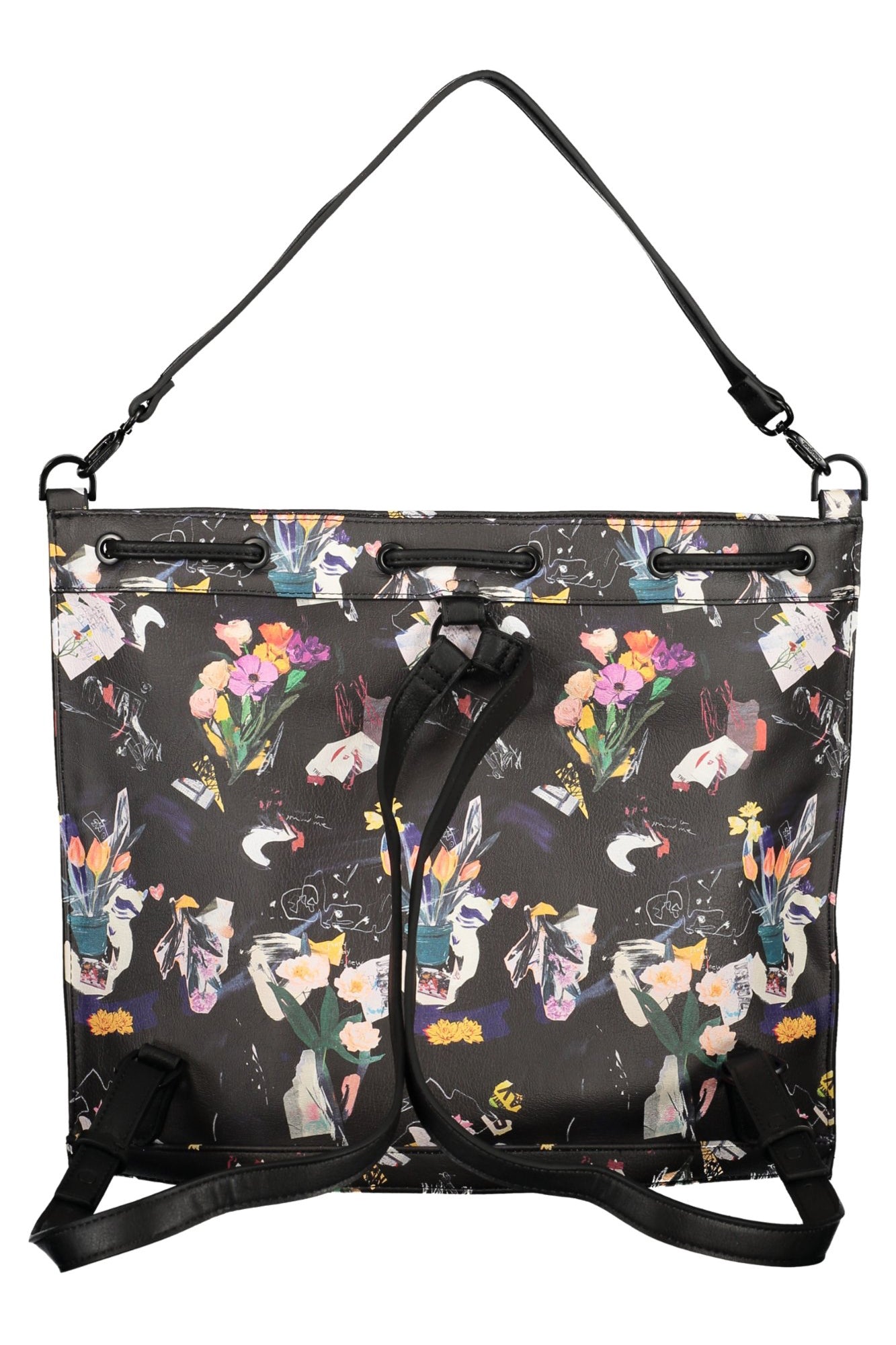 MOCHILA COM FECHO DESIGUAL MULHER PRETA