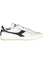 SAPATILHAS COM ATACADORES DIADORA MULHER BRANCAS