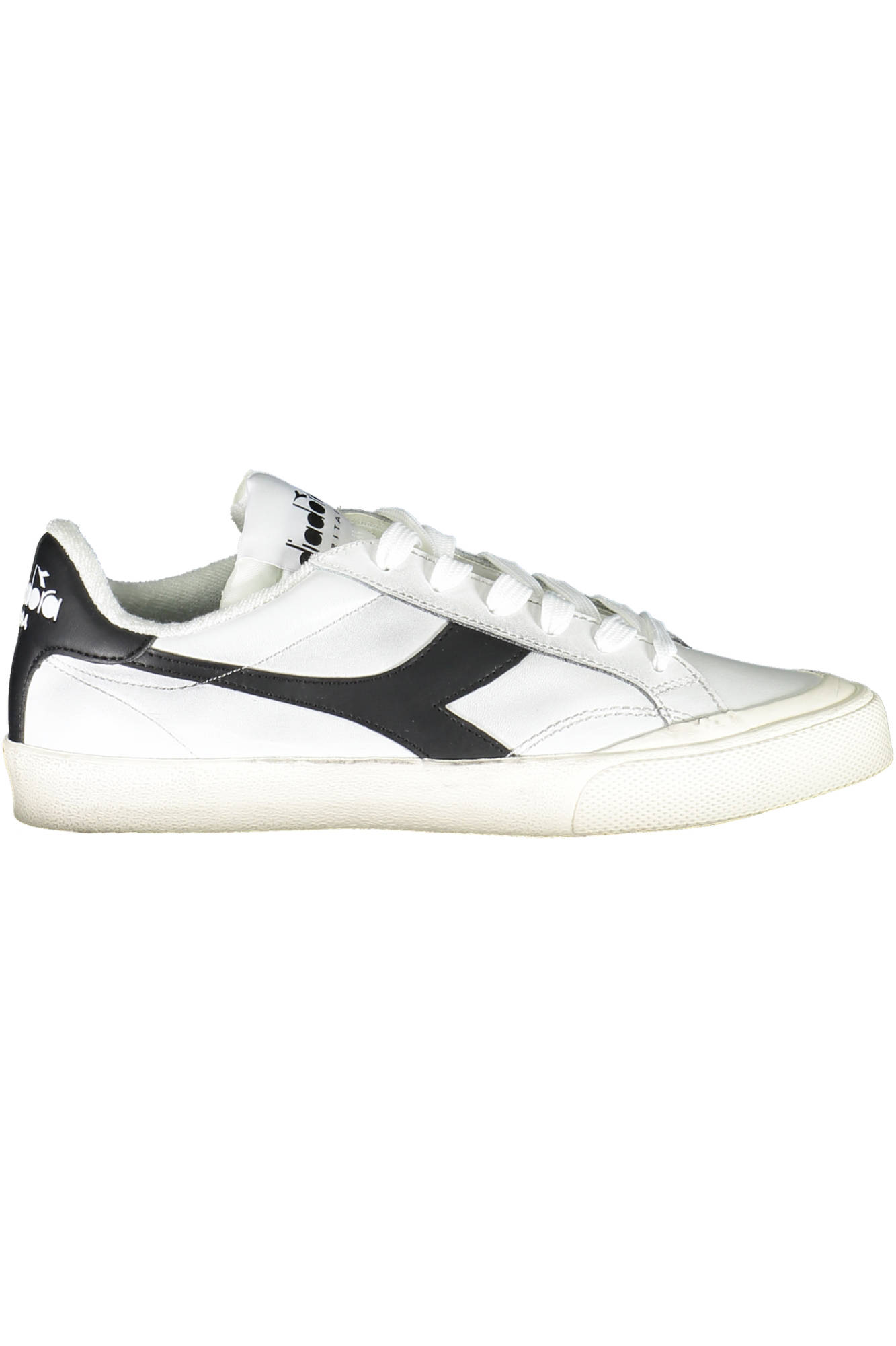 SAPATILHAS COM ATACADORES DIADORA MULHER BRANCAS