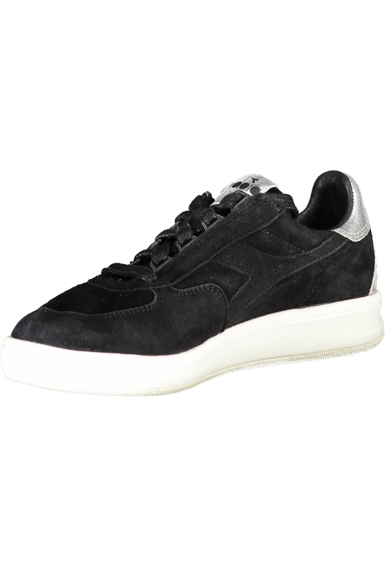 SAPATILHAS COM ATACADORES DIADORA MULHER PRETAS